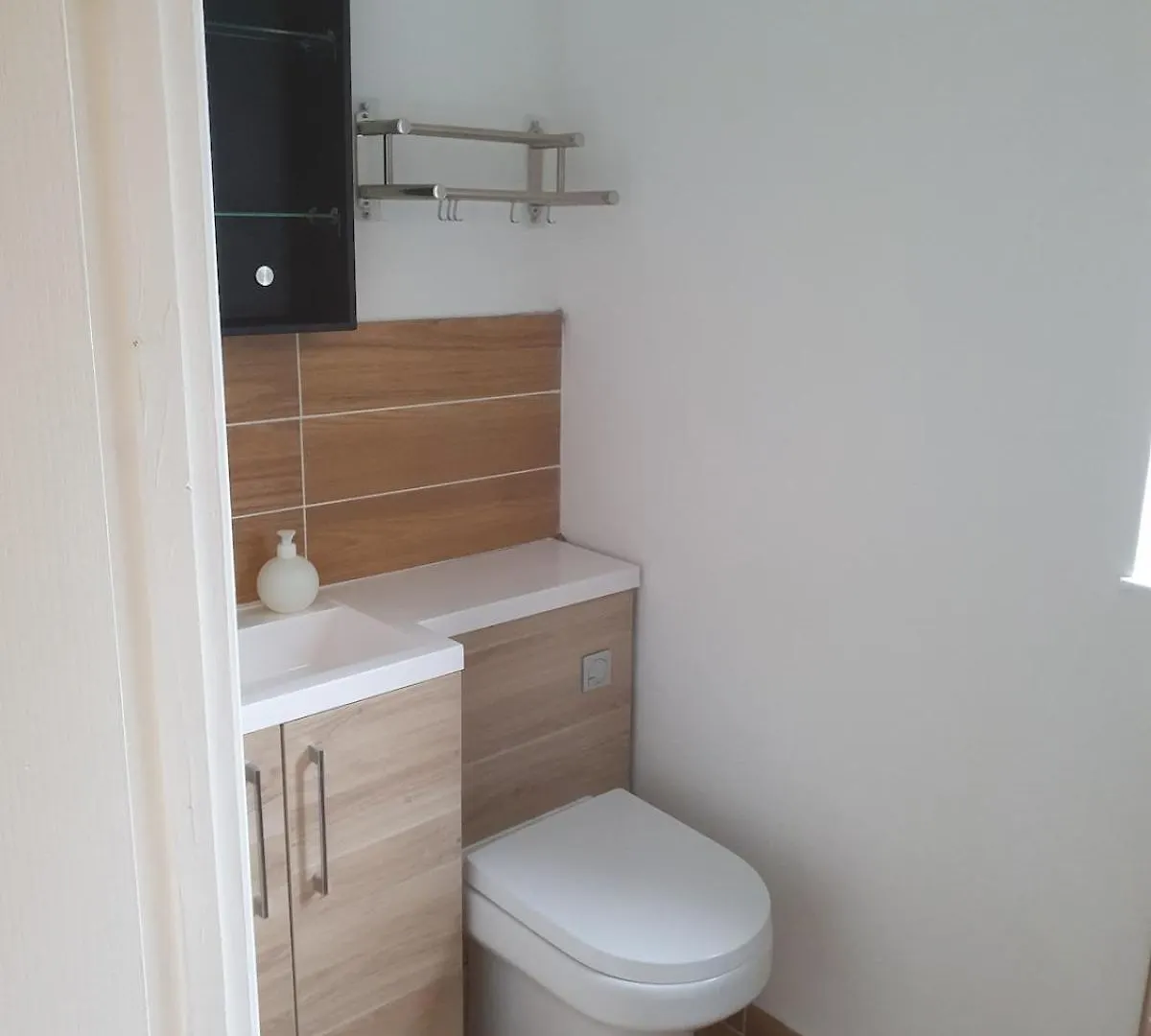 Newly Refurbished 4 Bedroom House Abbey Wood